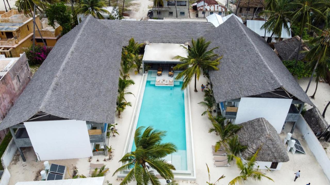 Casa Beach Hotel "Casa Del Mar" Джамбиани Экстерьер фото